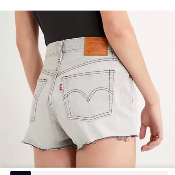 Levi’s Premium 501 Shorts, Size 26 - Picture 1 of 8